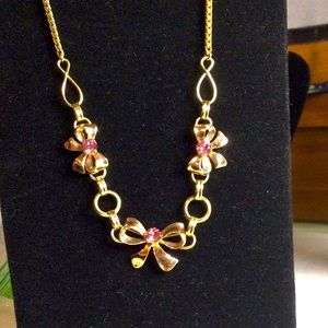 Van Dell 12K GF Bow Necklace Vintage.